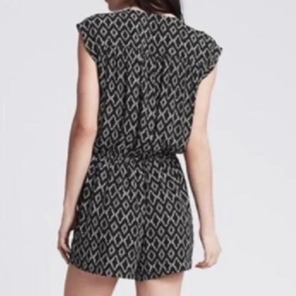 Banana Republic Black and White Patterned Romper - Picture 2 of 10